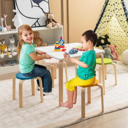 kids table and chairs set