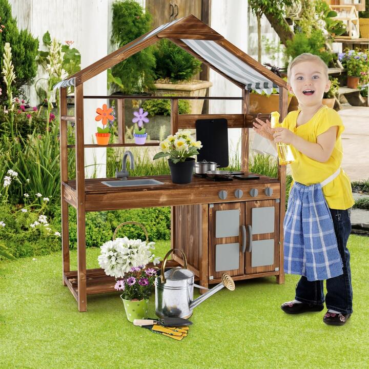 mud kitchen