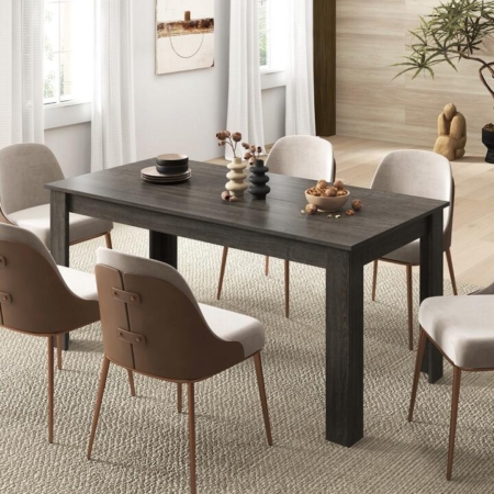 Extendable dining table