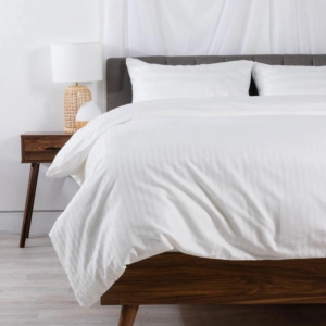 Royal Deluxe Hotel Quality 100% Cotton Quilt Cover