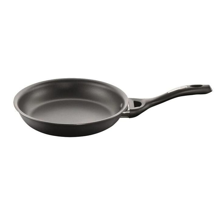 iD3 CS Hard Anodised Frypan with Bakelite handle Size 20cm by Baccarat