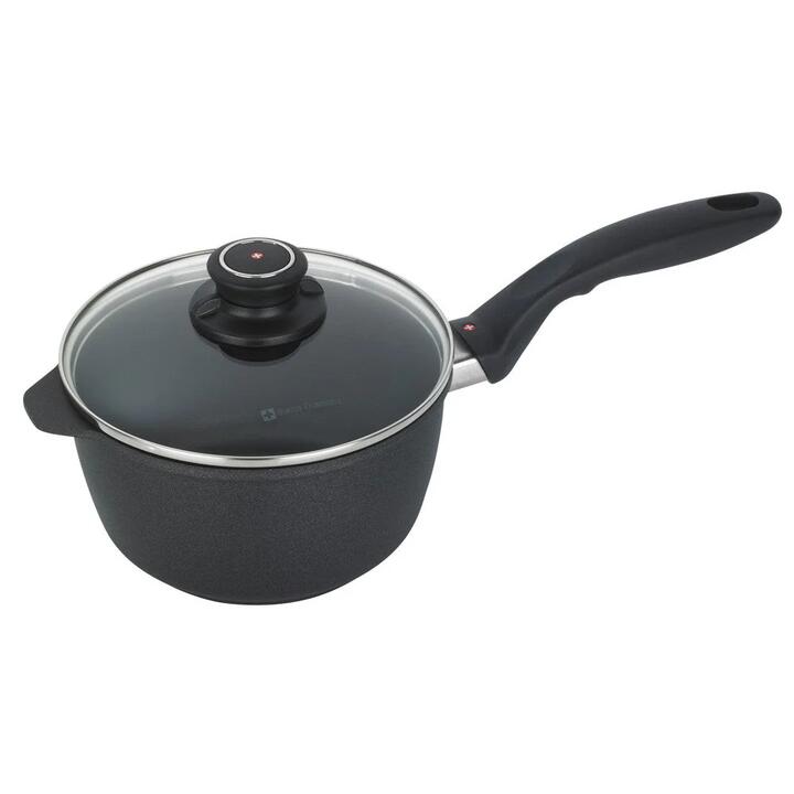 XD Induction Saucepan with Lid Size 41.9cmX21.6cm by Swiss Diamond-18cm