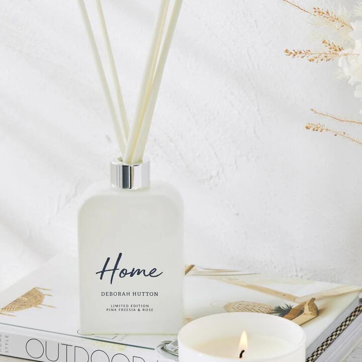 Diffuser Freesia & Rose Size 6.1X8.6X28.2cm in Pink by Deborah Hutton-Pink