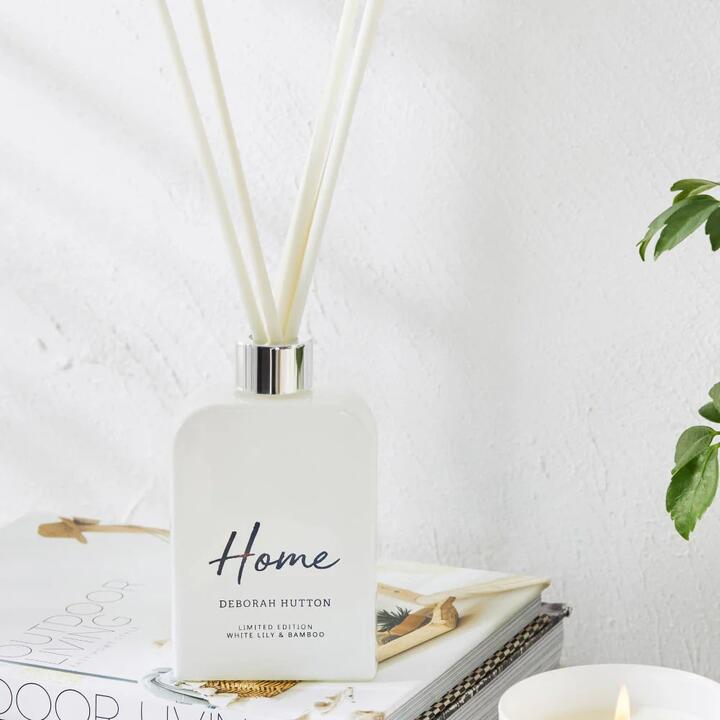 Diffuser Lily & Bamboo Size 6.1X8.6X28.2cm in White by Deborah Hutton-White