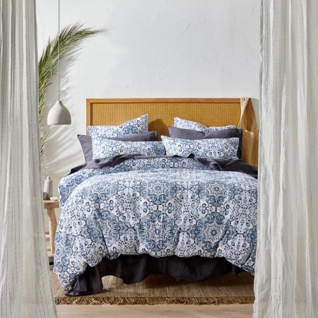 Beaufort Quilt Cover Set Queen Size 210X210cm by Deborah Hutton-Queen