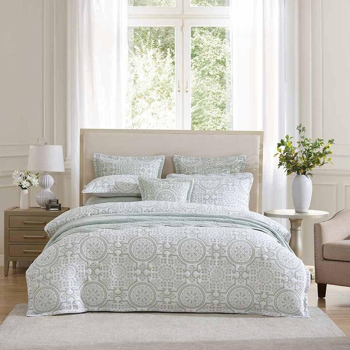 Private Collection Mayfair Quilt Cover Set-Queen