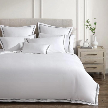 Private Collection Santiago Merrow Stitch Quilt Cover Set-King