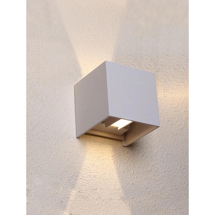 TOCA Wall Light Surface Mounted 6.8W Square White 3000K IP54 with Adjustable Lens Covers 408LM