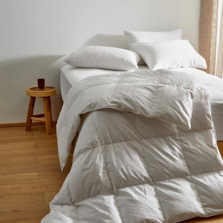 MyHouse Deluxe Down Gold+ Quilt-Queen