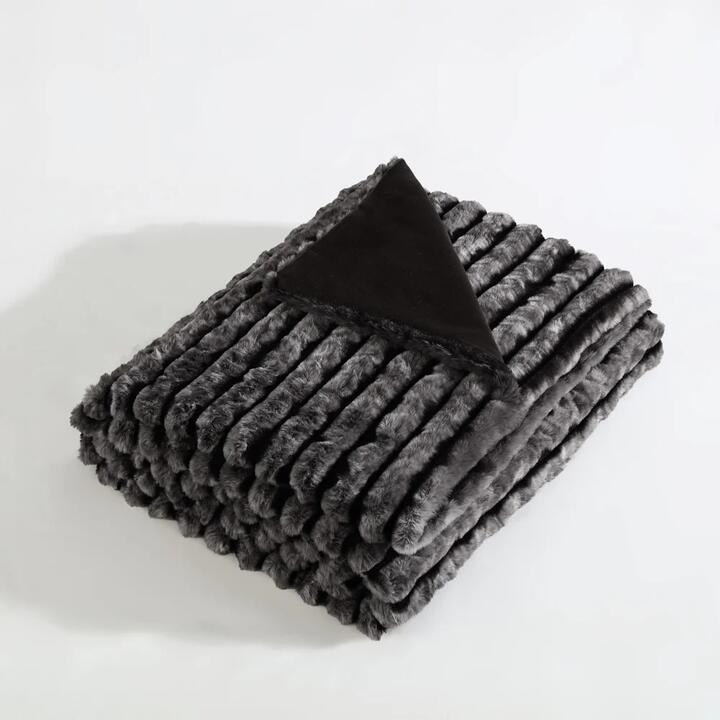 Ardor Cole Faux Fur Throw