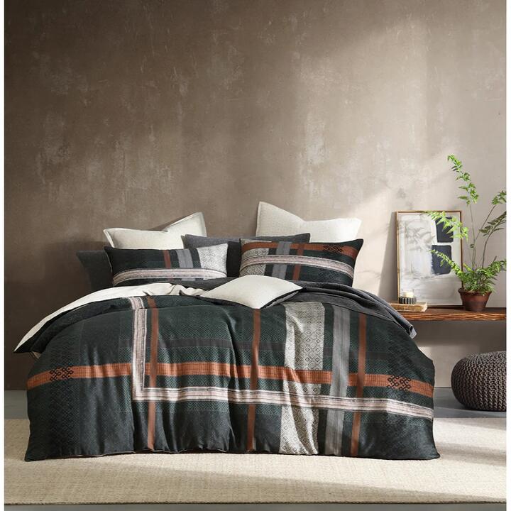 Logan & Mason Absko Pine Quilt Cover Set-King