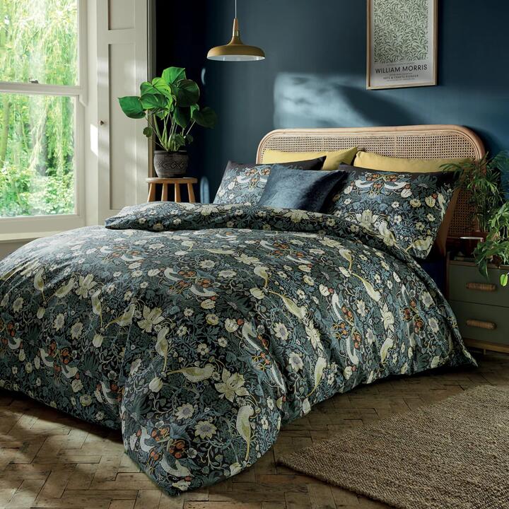 William Morris Strawberry Thief Quilt Cover Set-Queen