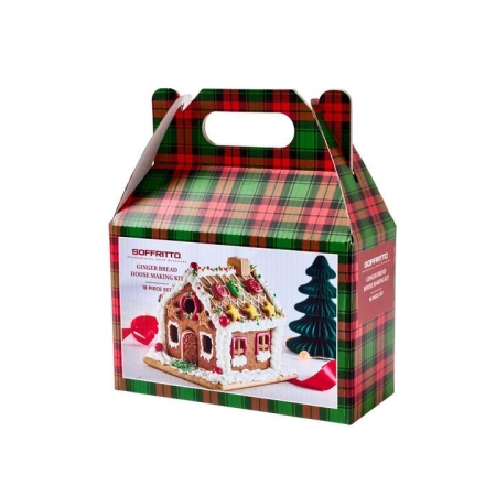 Soffritto Professional Bake 18 Piece Gingerbread House Baking Set