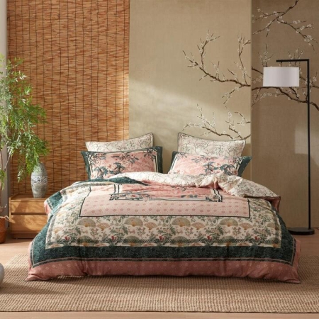 Logan & Mason Camelia Quilt Cover Set-Super King