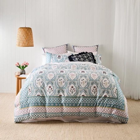 Adorn Living Petunia Quilt Cover Set-Double