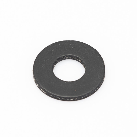 Replace the sealing washer inside a Hoselink Universal Tap Connector with this genuine 1-inch spare washer. The washer sits against a 25mm outdoor tap thread to help create a watertight seal and prevent drips at the tap connection. It is useful when the original washer becomes compressed