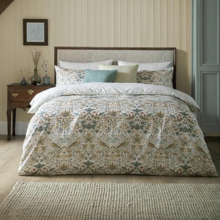 William Morris At Home Strawberry Thief Quilt Cover Set-Super King