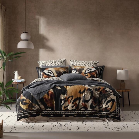 Logan & Mason Kasi Quilt Cover Set Linen-King