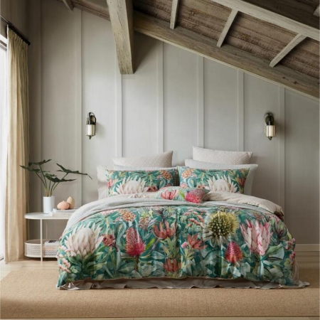Logan & Mason Floral Gully Quilt Cover Set Sage-Queen