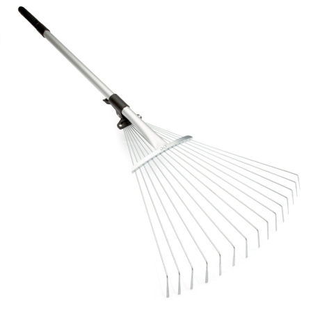 Collect leaves and garden debris with a rake that adjusts to suit the job. The Hoselink Extendable Rake features a telescopic handle for comfortable reach and an adjustable rake head that can narrow for tight spaces or widen for faster clearing of open areas. Its compact setting also makes storage easier in a shed or garage. Use it around garden beds
