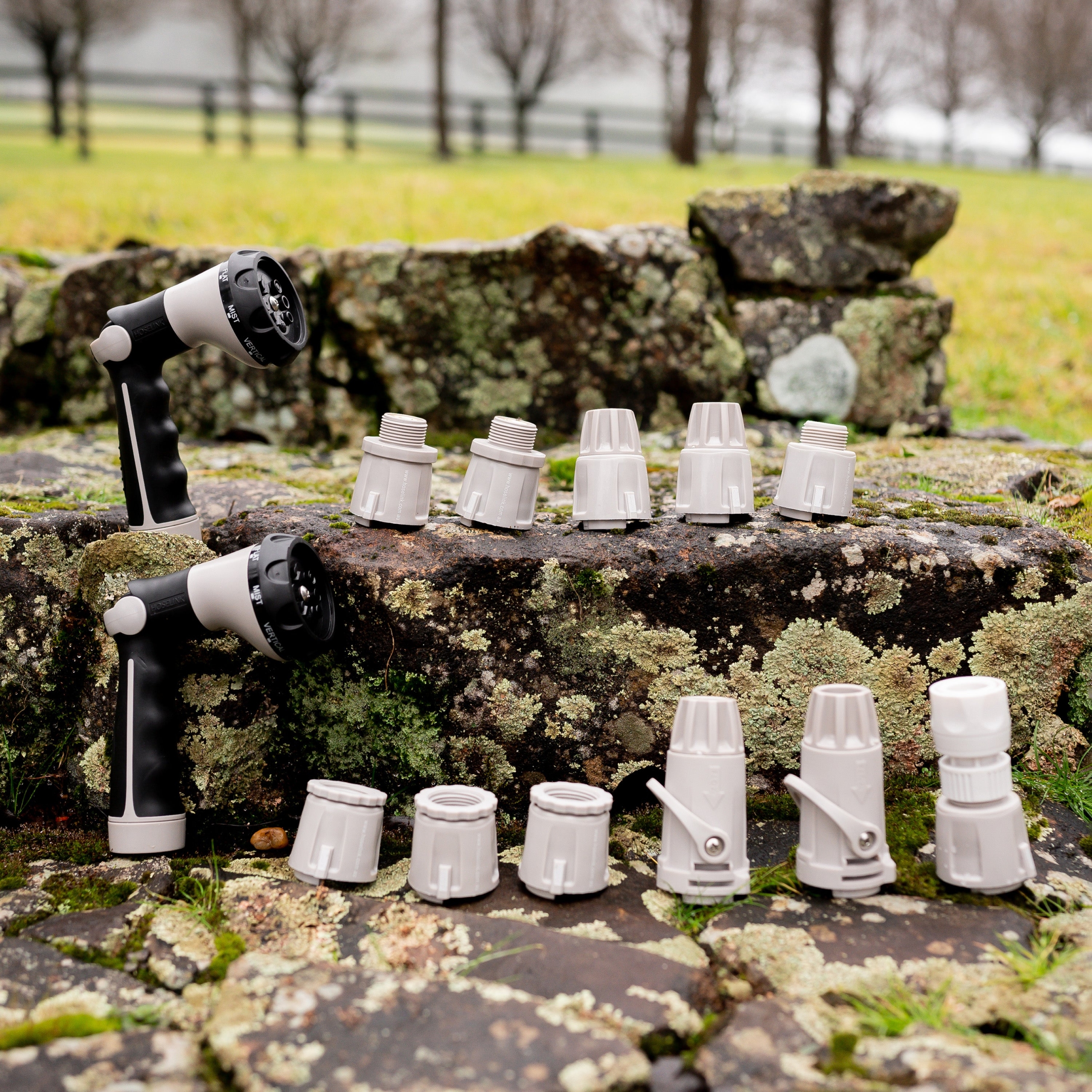 Convert multiple hose and watering connections with the Hoselink Get Set Connectors Pack. The bundle groups commonly used tap