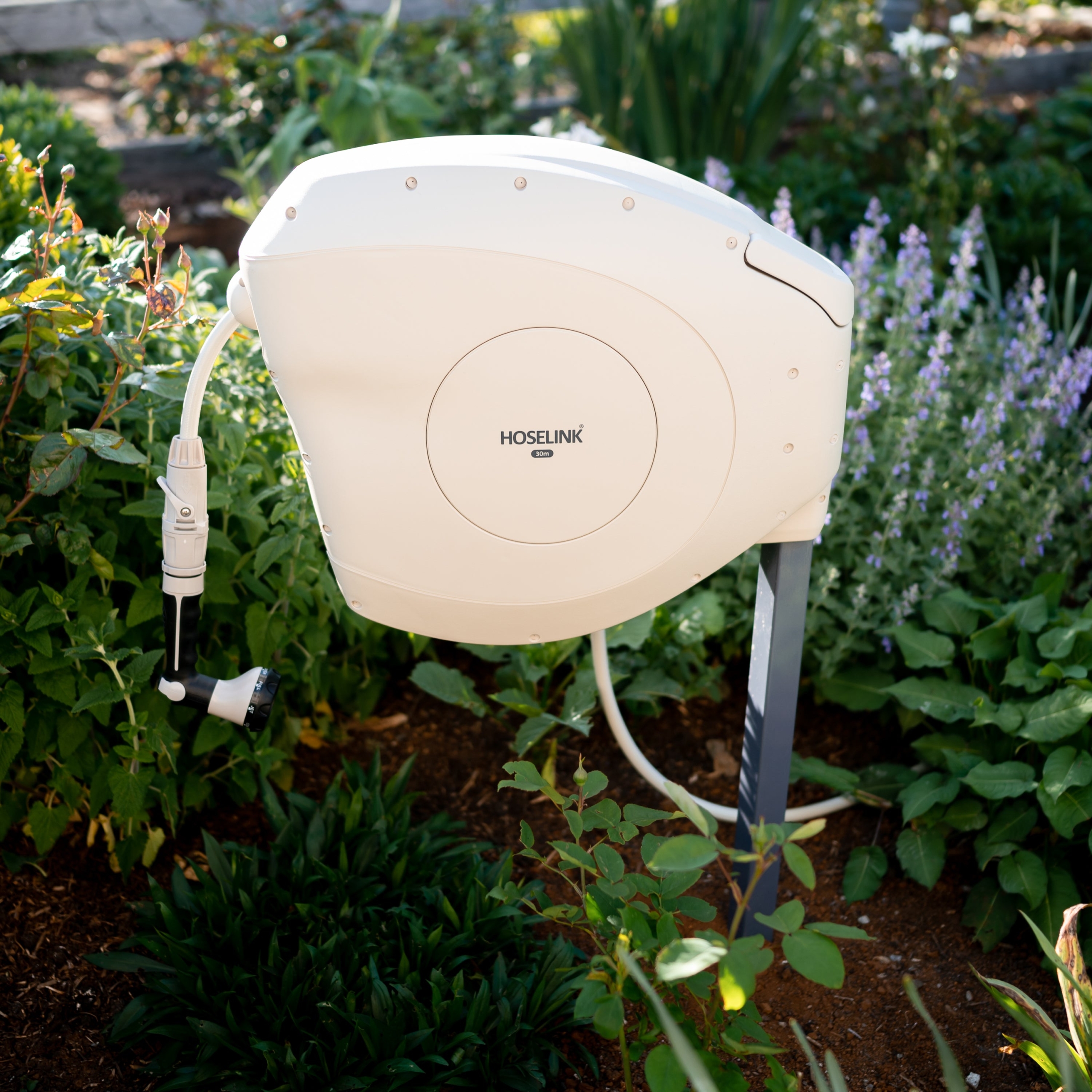 Arrange professional installation of an eligible Hoselink retractable hose reel with this installation service item. The service covers the agreed standard mounting work within the available service area