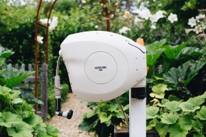 Classic Retractable Hose Reel - Beige