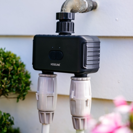 Control two independent watering zones from one tap with the Hoselink Dual Outlet Bluetooth Tap Timer. Each outlet can run a separate hose