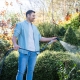 Handle quick garden watering and outdoor rinsing with the Hoselink Compact Flow Control Spray Nozzle. The small hand-held design allows the water stream to be adjusted or stopped at the nozzle
