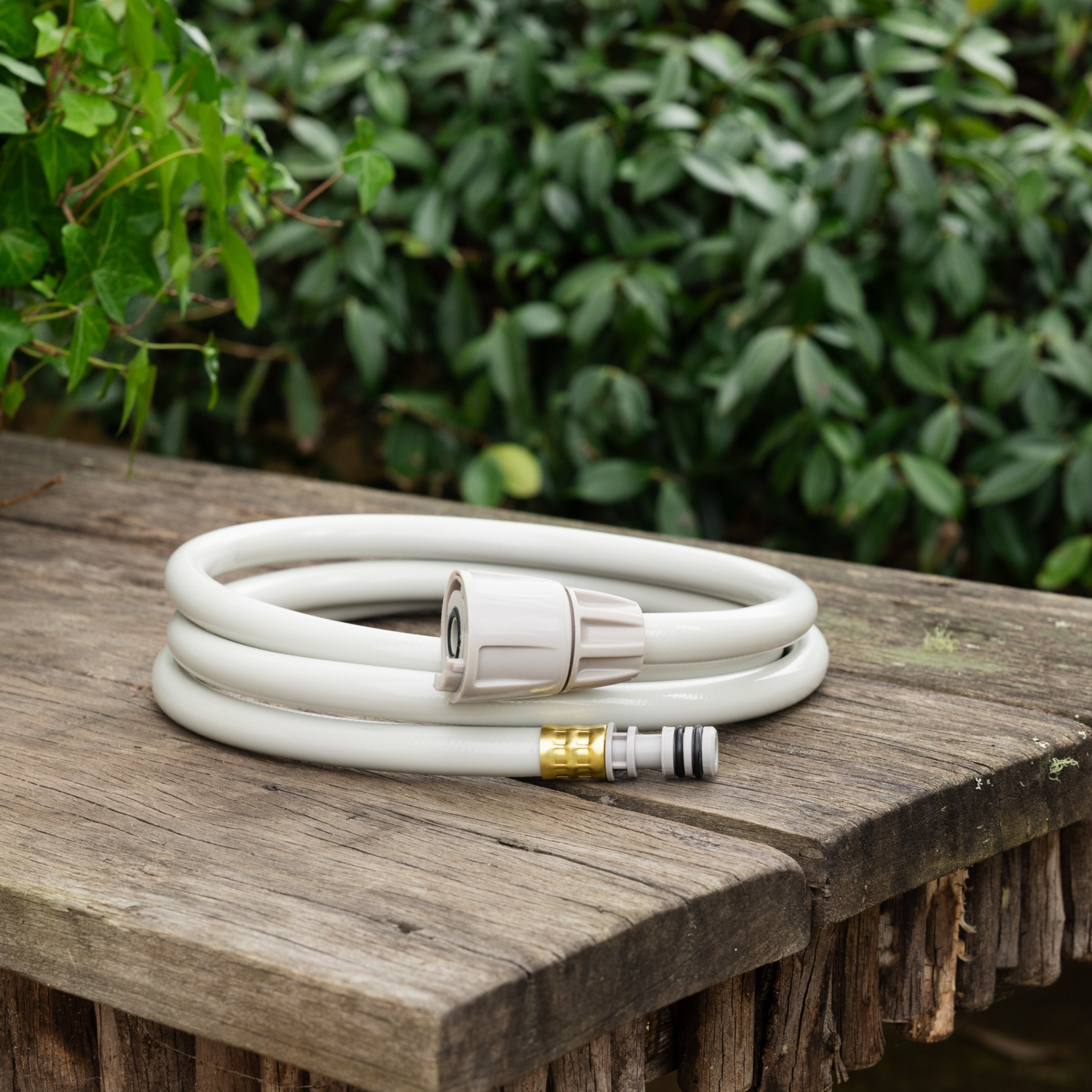 Replace the tap-side leader hose on a Hoselink Evolve Retractable Hose Reel with this genuine Evolve Series part. The leader hose carries water from the tap into the reel and is fitted to suit the Evolve connection and housing design. Replace it if the original hose is split