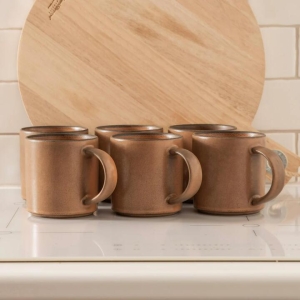 Dinnerware