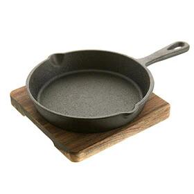 Cast Iron Skillet with Acacia Trivet - Trivets