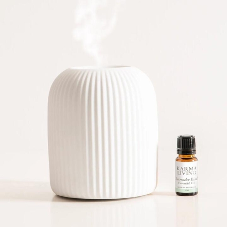 Karma Living Duo Diffuser Ceramic Ribbed & Surrender Oil Blend - Diffusers